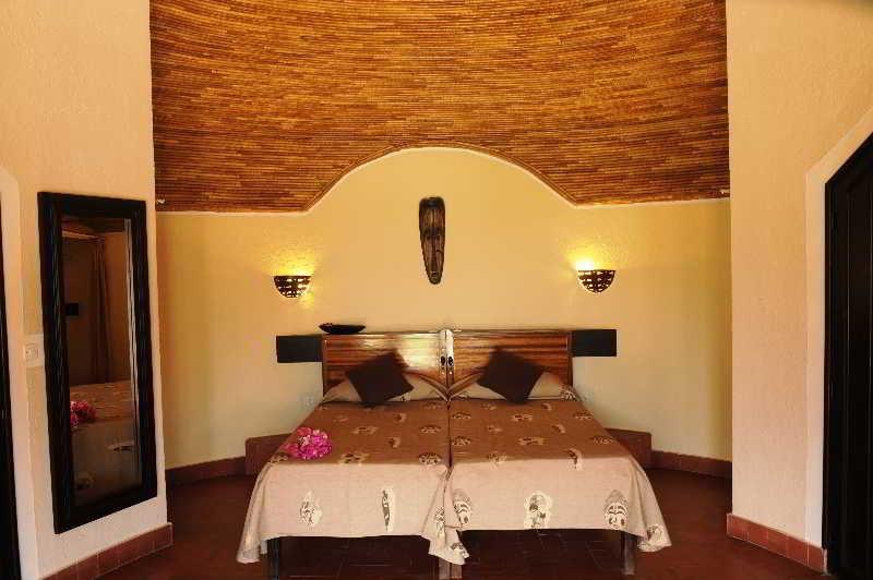 Lodge Du Delta Niominka Dinouar Luaran gambar